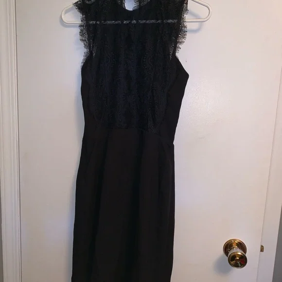 Michael Kors Dress - Picture 2 of 5